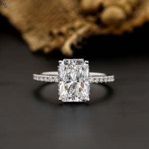 3.622+ Carat Radiant and Round Brilliant Cut Diamond Ring, Engagement Ring, Wedding Ring, E Color, VVS2-VS2 Clarity