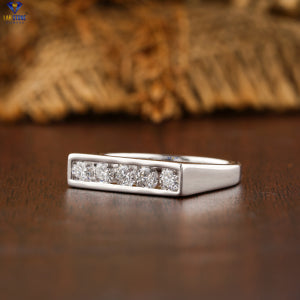 0.635+ Carat Round Brilliant Cut Diamond Ring, Engagement Ring, Wedding Ring, E Color, VVS2-VS2 Clarity